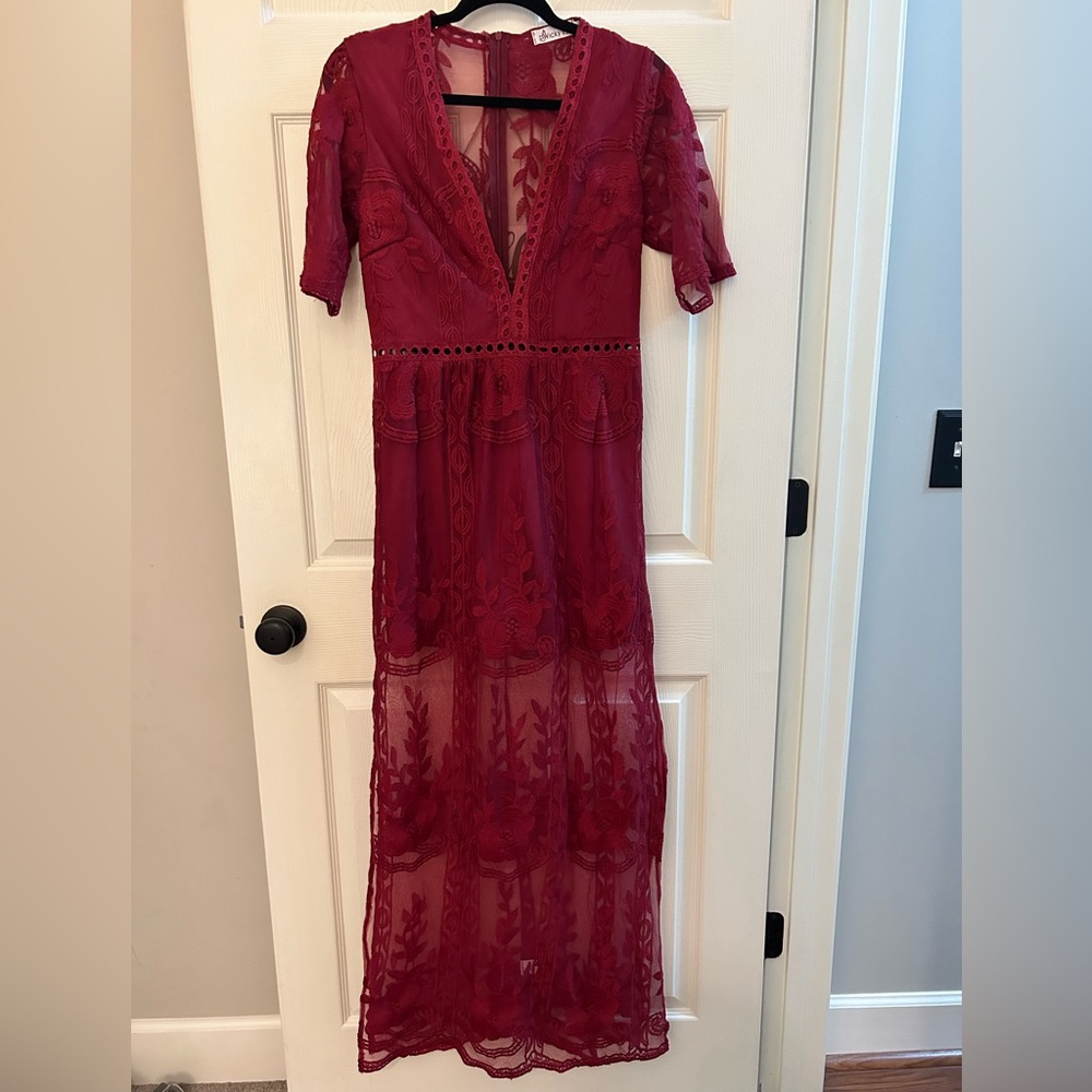 Burgundy Dress - Perfect for fall! - Size Large